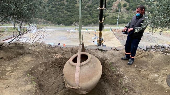 Kaçak kazıda bulunan ‘Pithos’un tarihi Afrodisias Müzesinde aydınlanacak